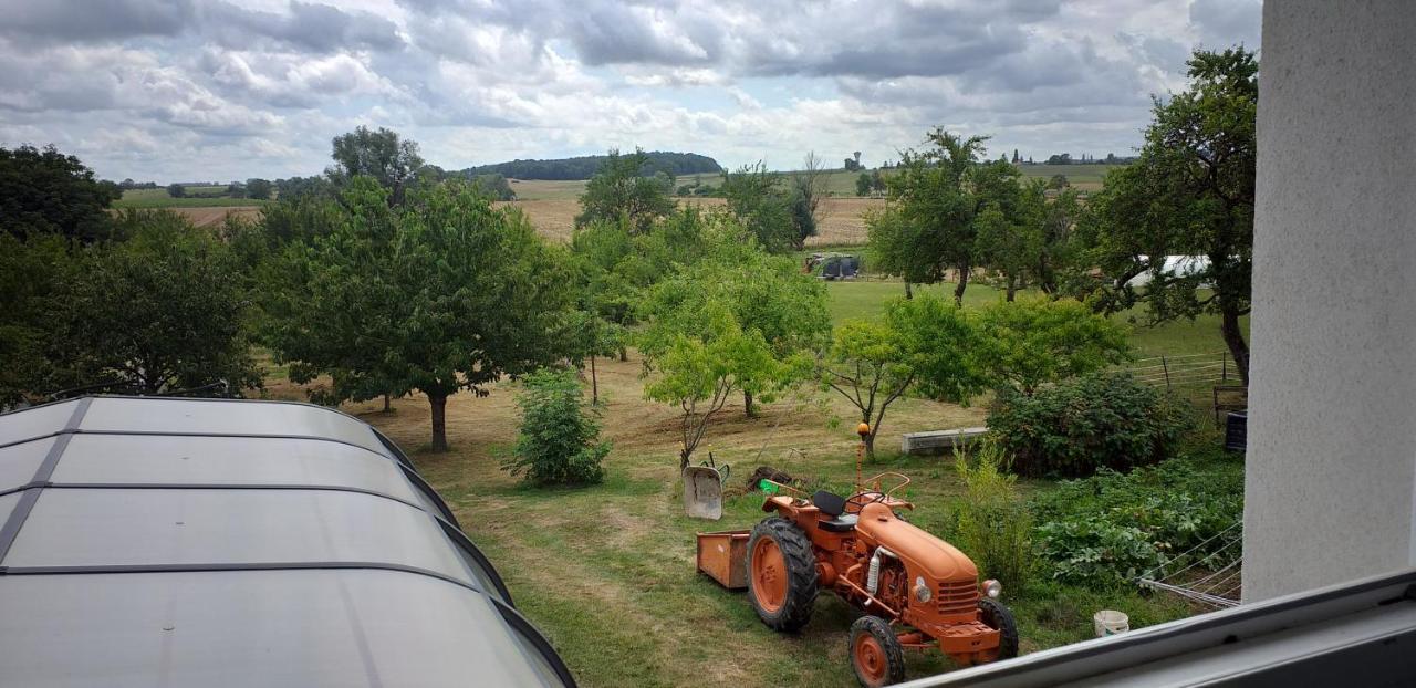 Les Gremilles Bed and Breakfast Bassoncourt Εξωτερικό φωτογραφία