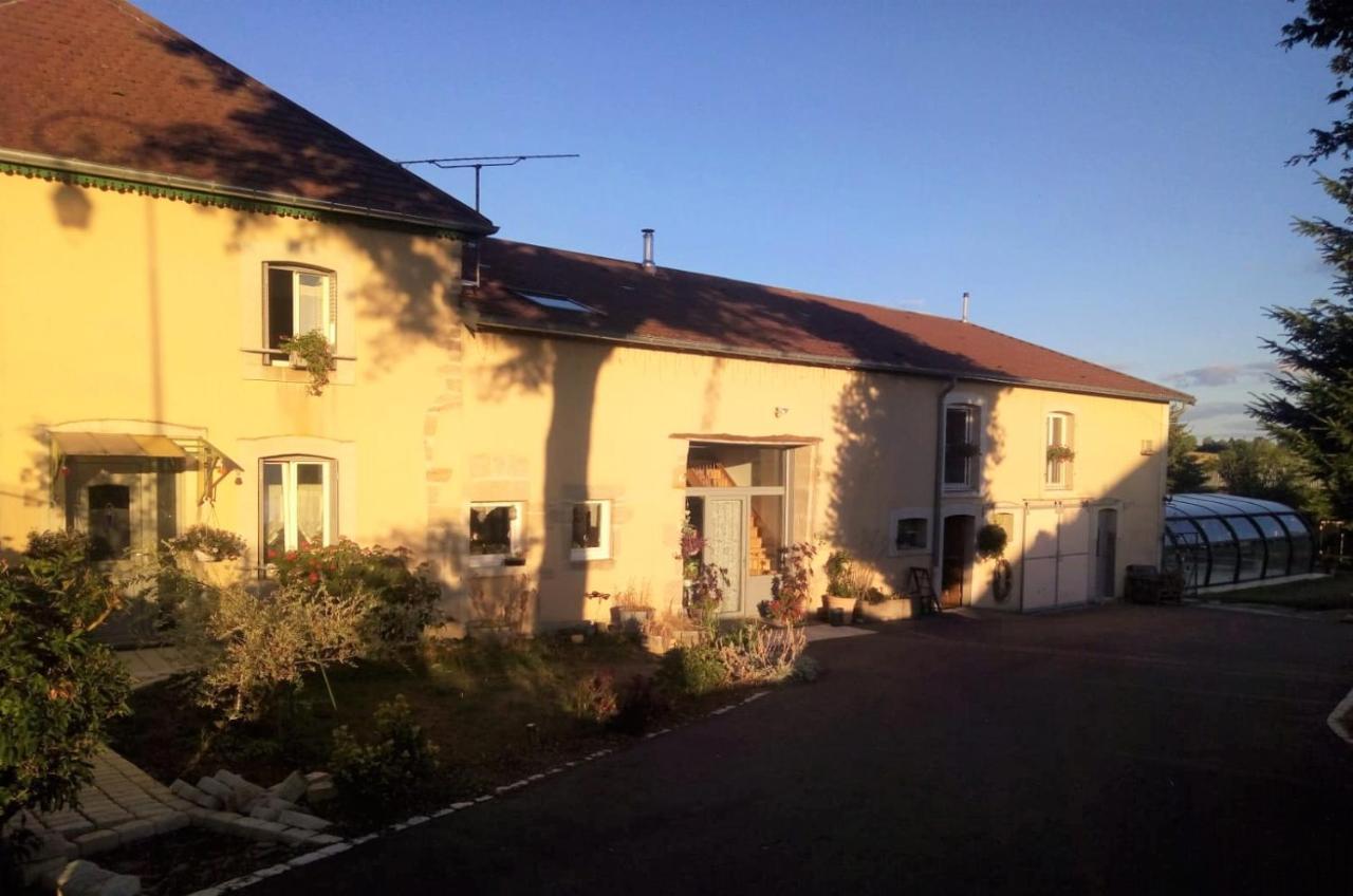 Les Gremilles Bed and Breakfast Bassoncourt Εξωτερικό φωτογραφία