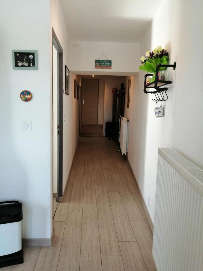 Les Gremilles Bed and Breakfast Bassoncourt Εξωτερικό φωτογραφία